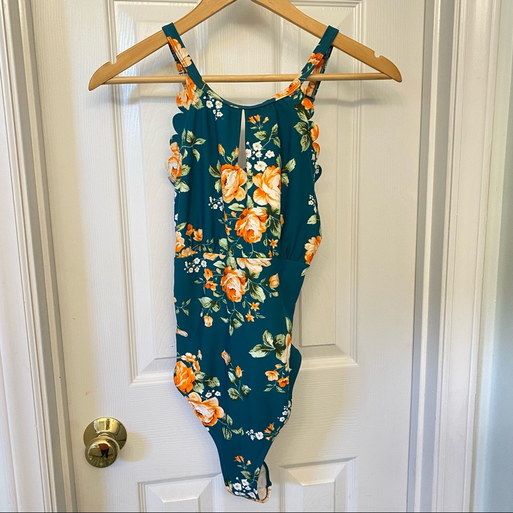 CUPSHE One Piece Bathing Suit